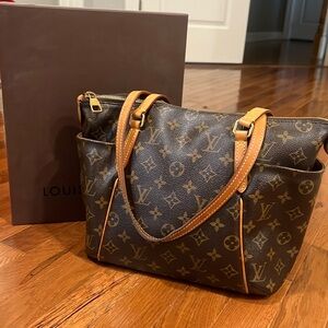 Louis Vuitton Totally MM